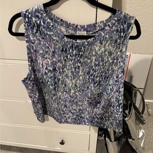Athleta Cropped Sleeveless Top
